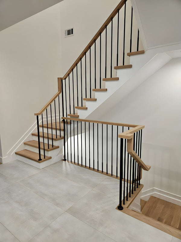 8550 1-3/16" x 48" Round Post w/ Base & Cap